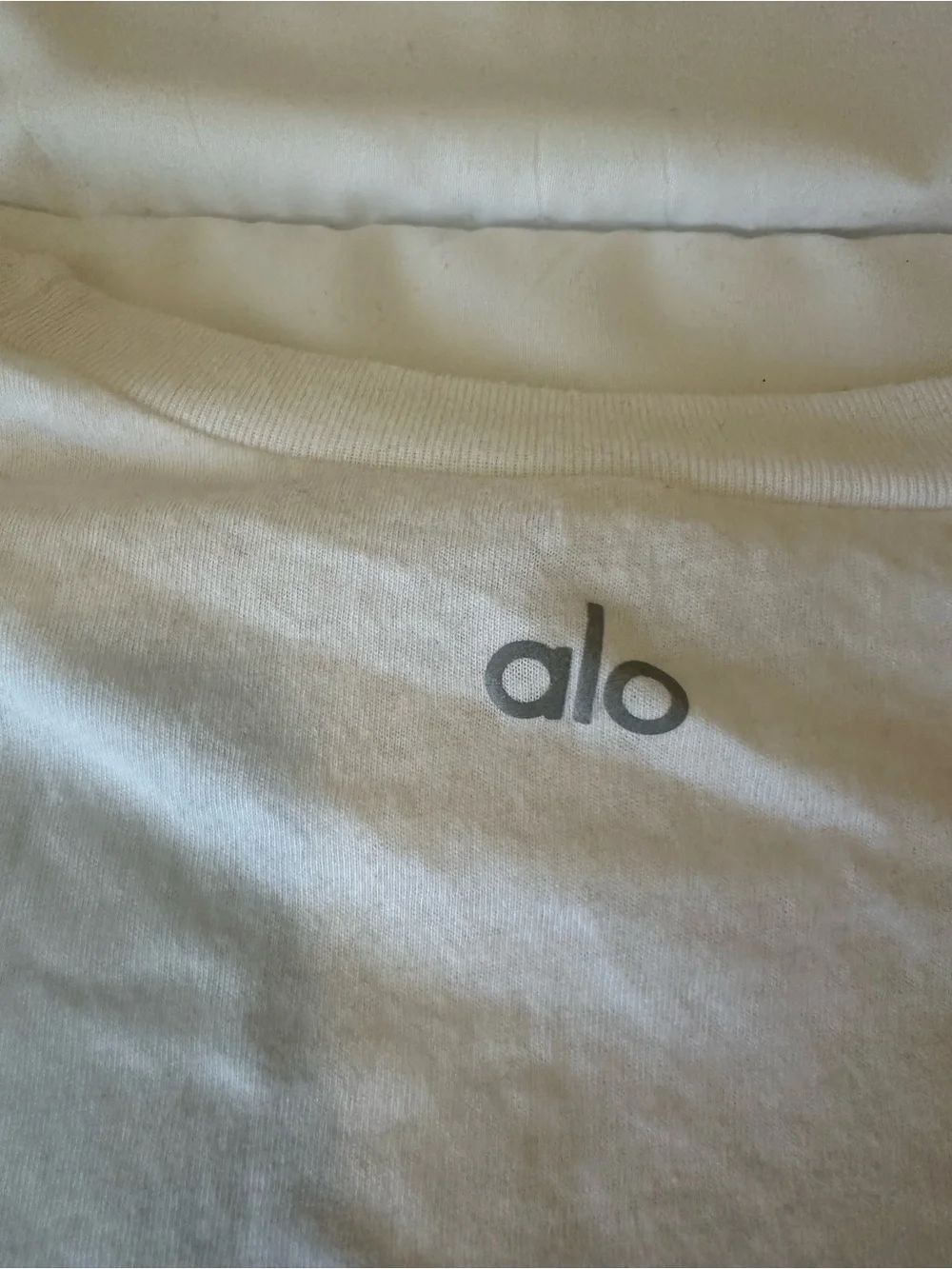 ALO Yoga White crop